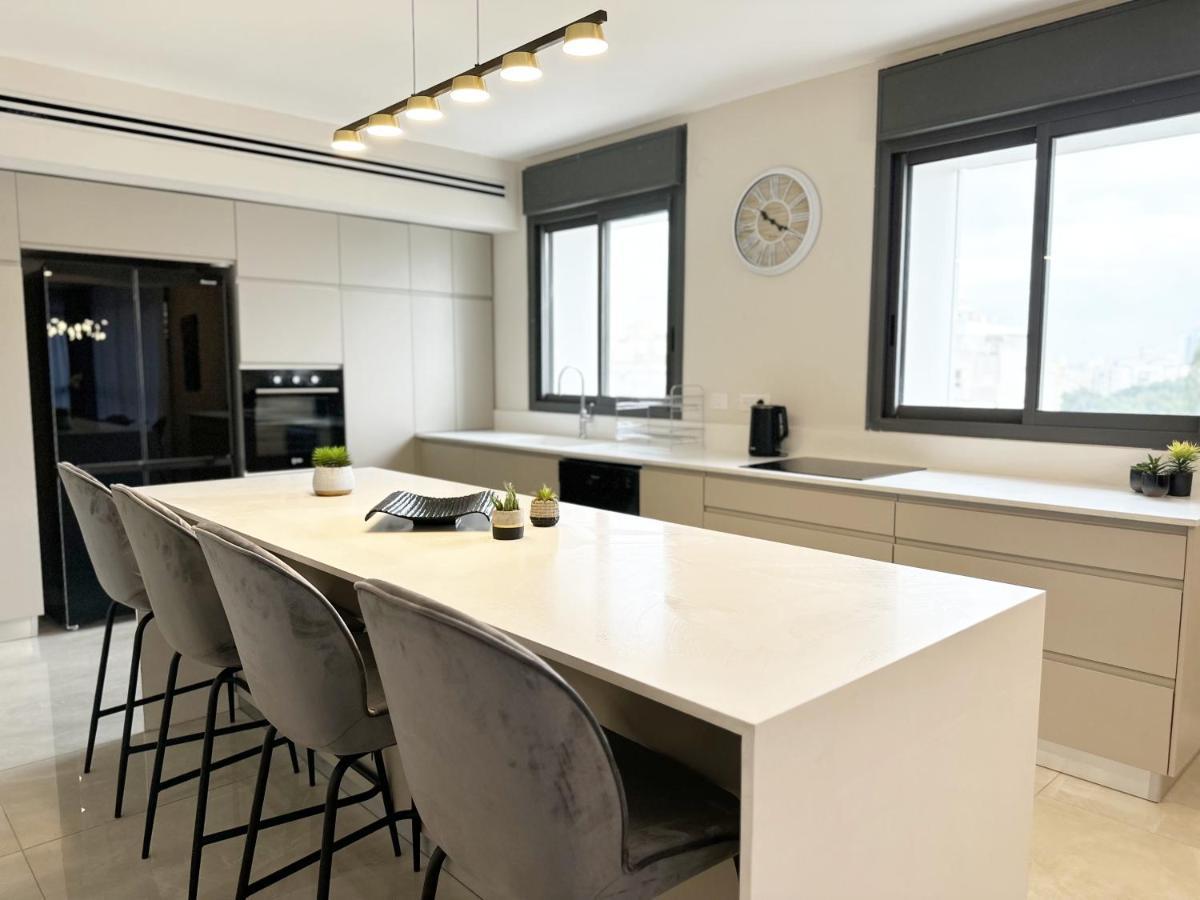 Mini Penthouse Near The Beach 内坦亚 外观 照片