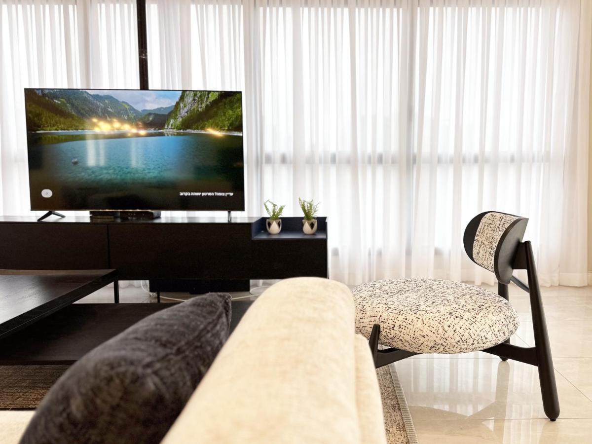 Mini Penthouse Near The Beach 内坦亚 外观 照片