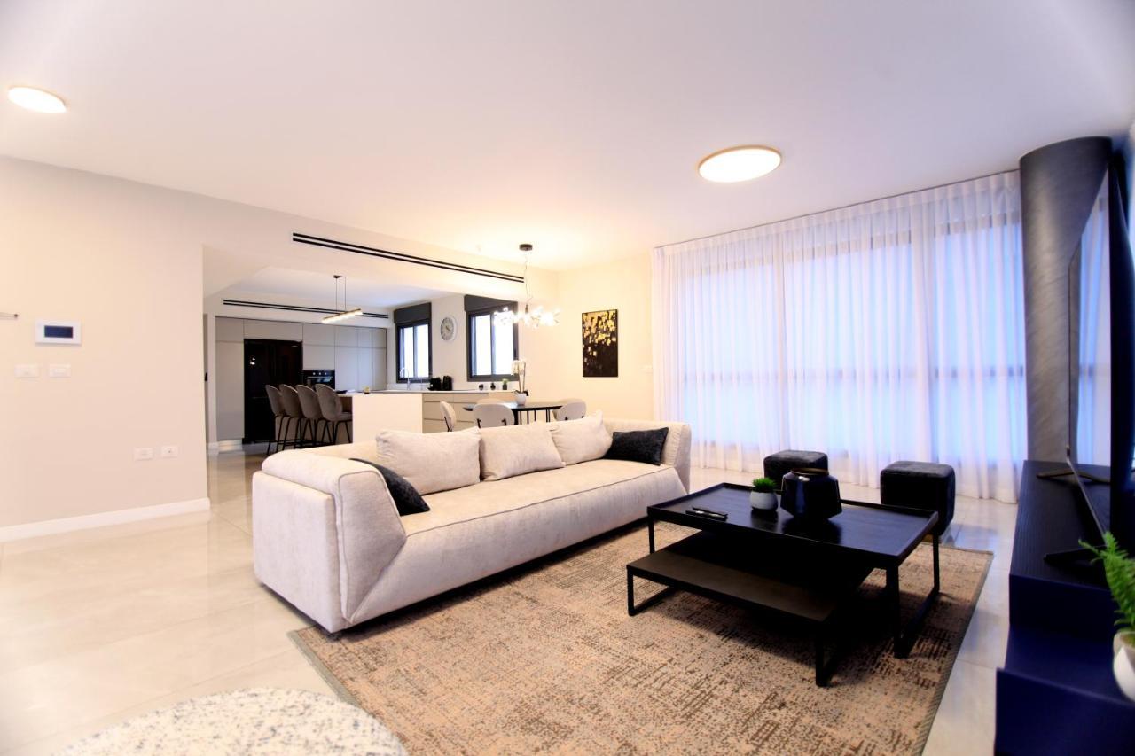 Mini Penthouse Near The Beach 内坦亚 外观 照片