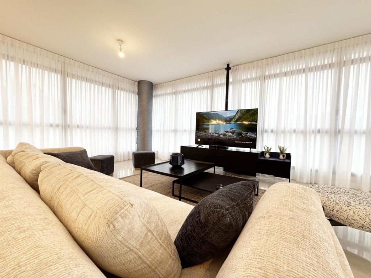 Mini Penthouse Near The Beach 内坦亚 外观 照片