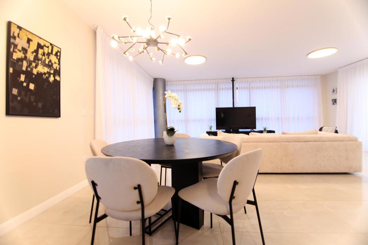 Mini Penthouse Near The Beach 内坦亚 外观 照片